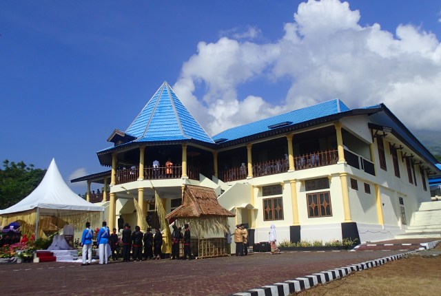 Preparations at the Sultan's Palace