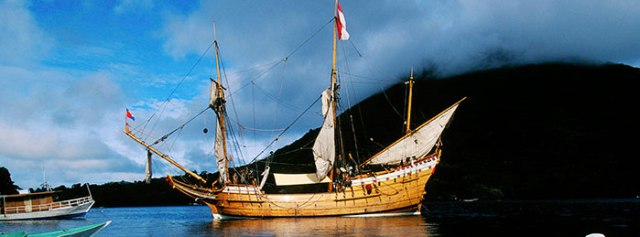 The replica Duyfken in Banda